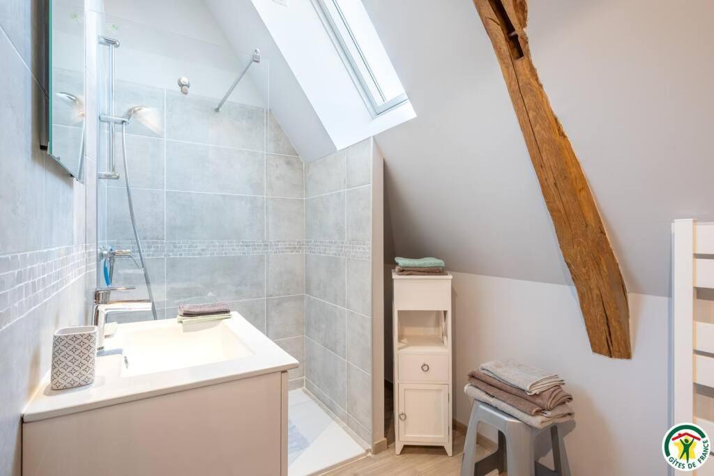 De Maya 60680 Appartement