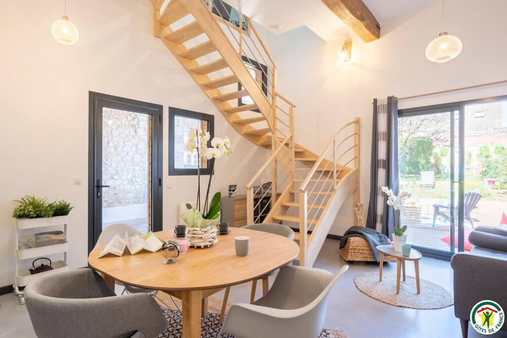 De Maya 60680 Appartement *
